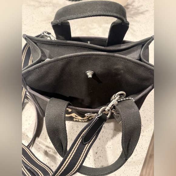 COACH Cargo Small Canvas Tote Bag 26 - Picture 5 of 12